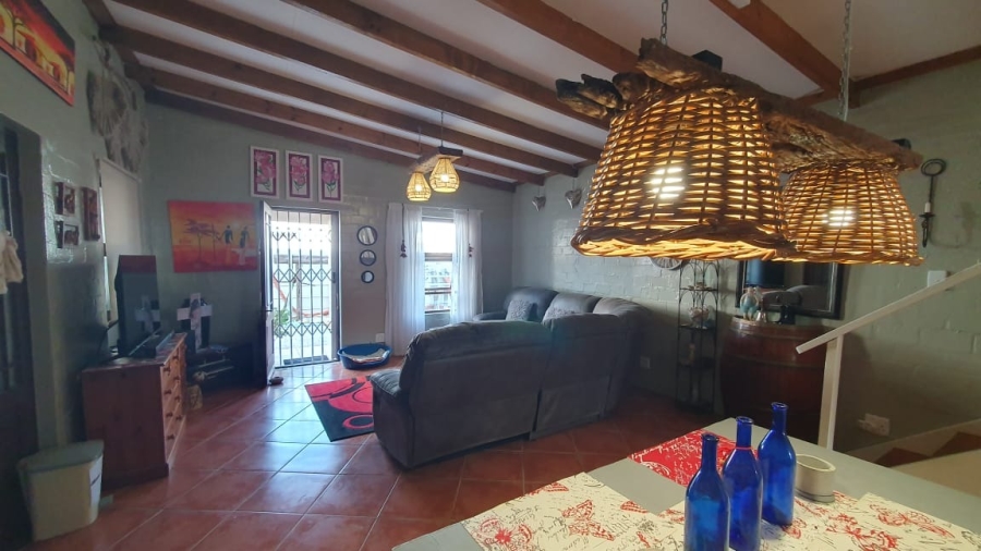 5 Bedroom Property for Sale in Britannia Bay Western Cape
